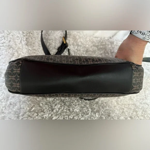 Fossil Farrah Crossbody Bag - Picture 6 of 15